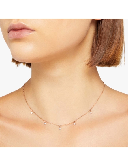 Collana Essentials in oro rosa con diamanti bianchi