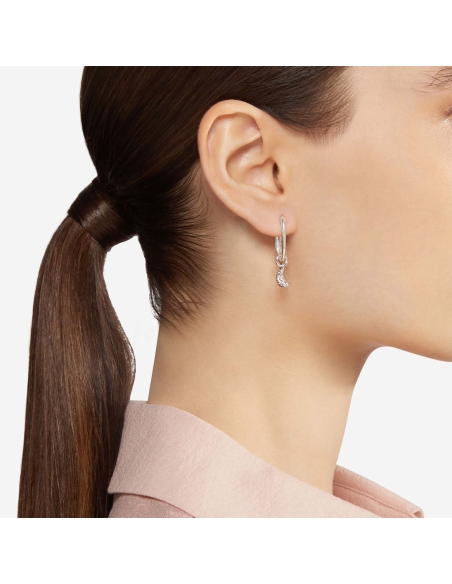 Orecchino Essentials in argento - mezzo paio