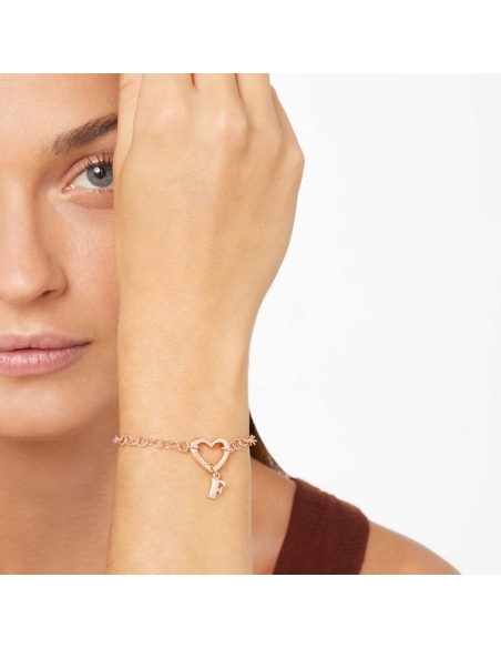 Ciondolo lettera "F" in oro rosa