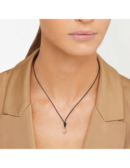 Ciondolo lettera "G" in oro rosa