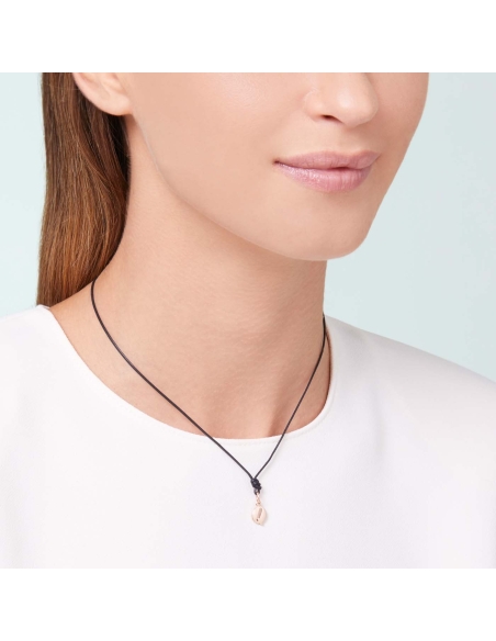 Ciondolo lettera "Q" in oro rosa