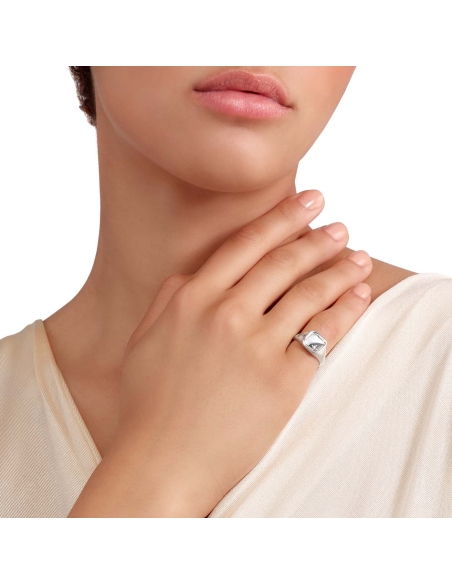 Anello sigillo in argento con diamante